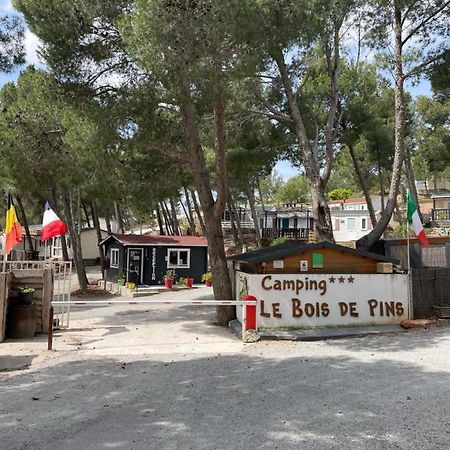 Camping Le Bois De Pins Salses-le-Chateau Exterior photo