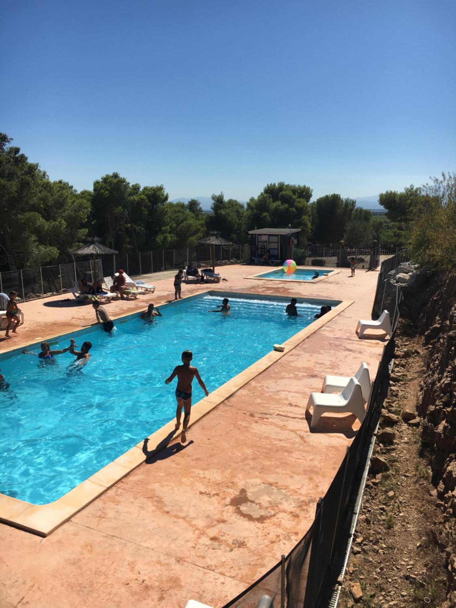 Camping Le Bois De Pins Salses-le-Chateau Exterior photo