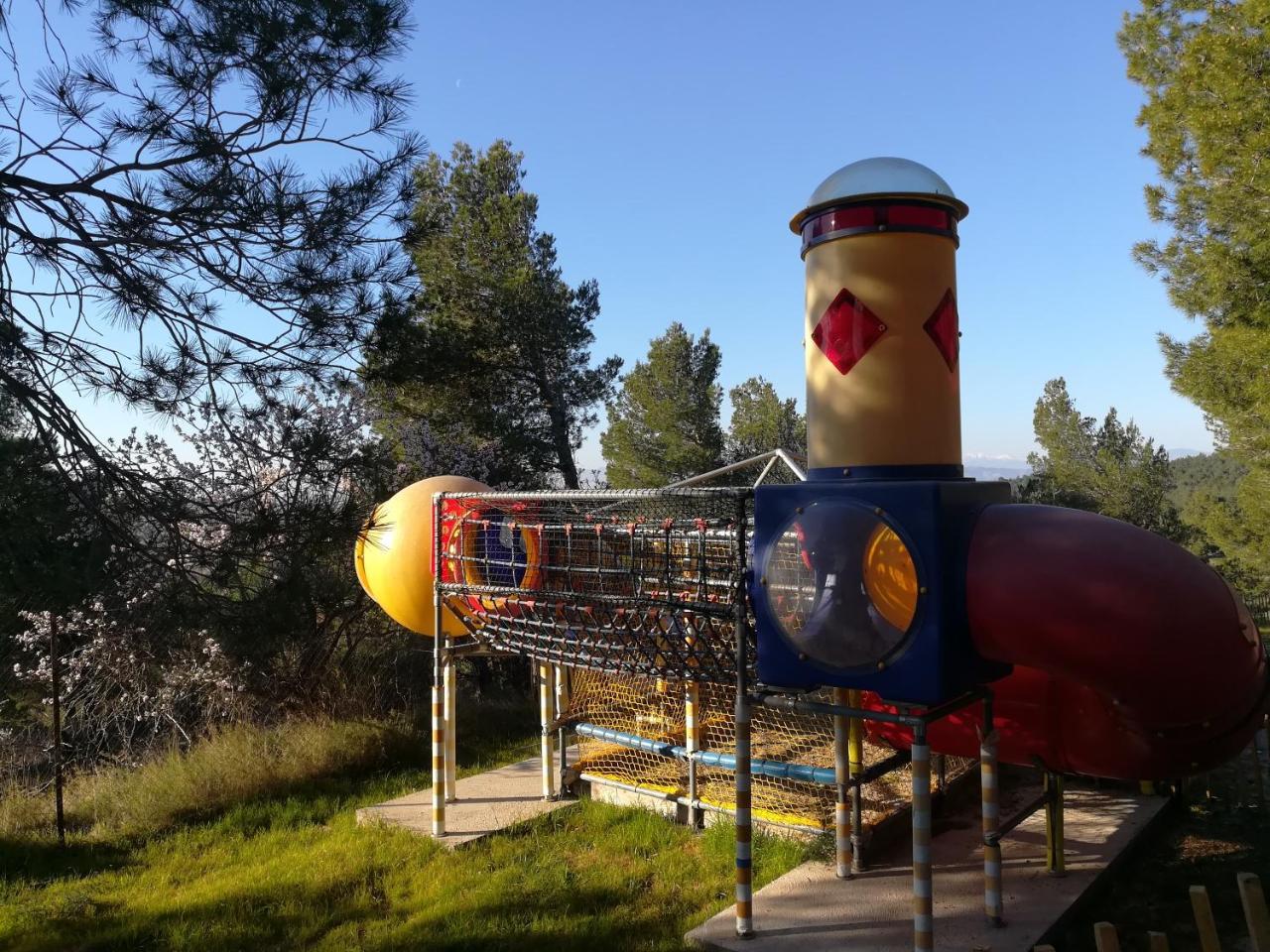 Camping Le Bois De Pins Salses-le-Chateau Exterior photo